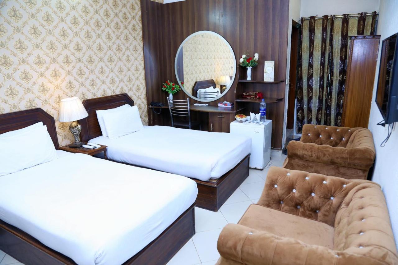 Fiesta Inn Hotel & Resorts Multan Exteriér fotografie
