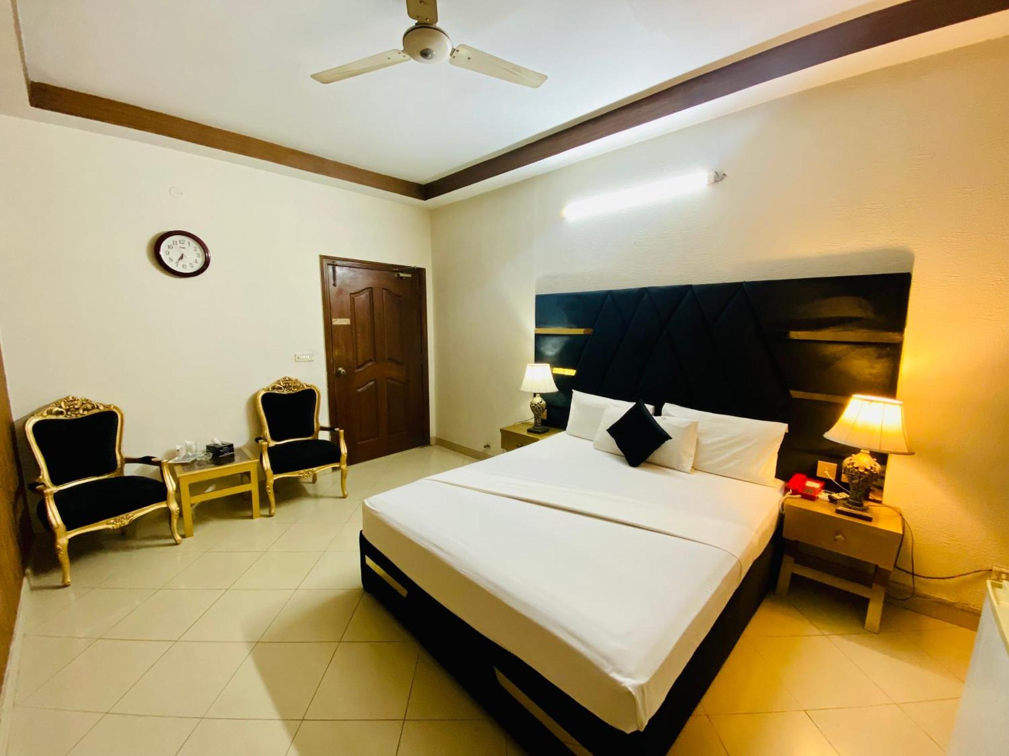 Fiesta Inn Hotel & Resorts Multan Exteriér fotografie