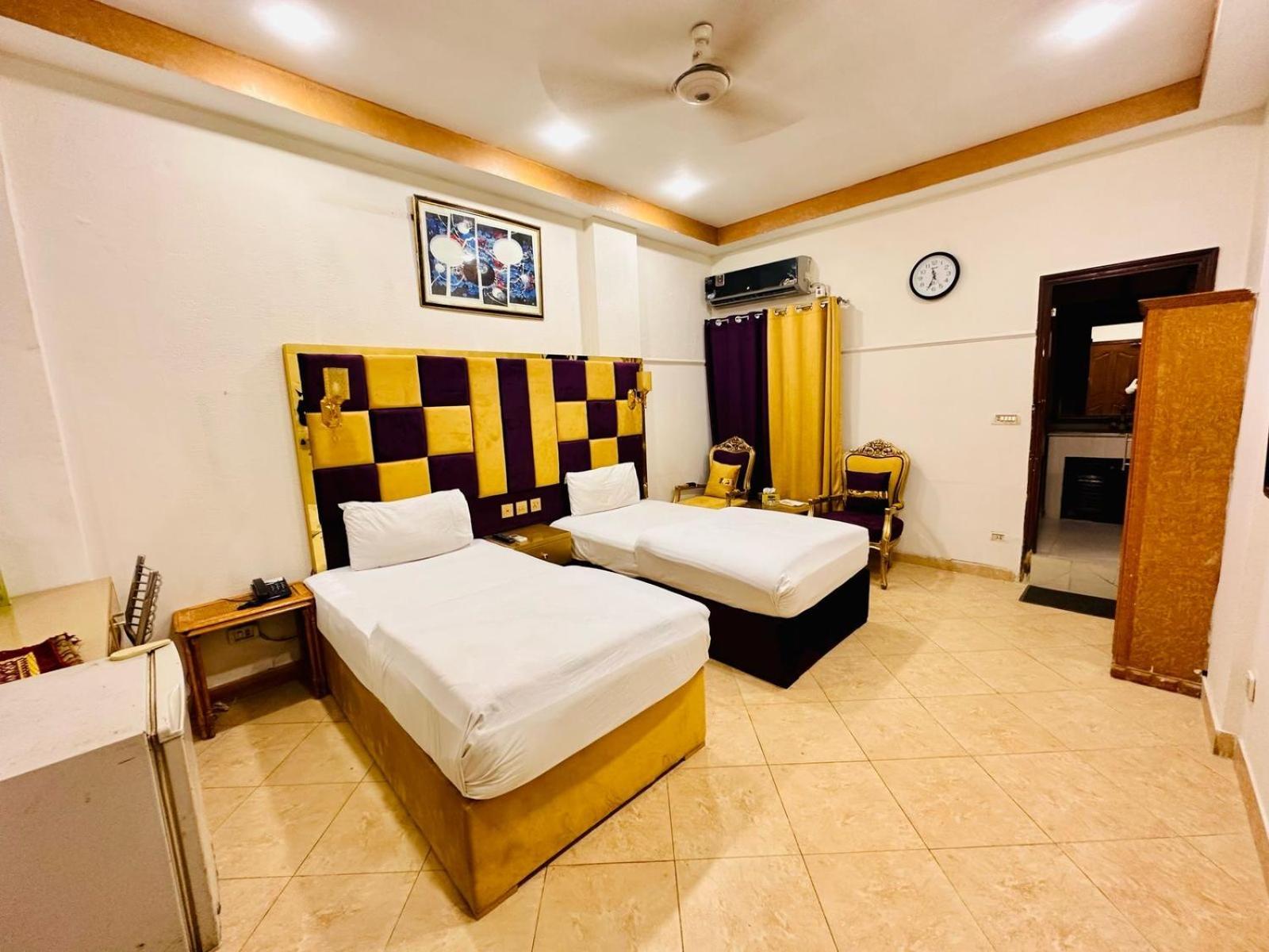 Fiesta Inn Hotel & Resorts Multan Exteriér fotografie