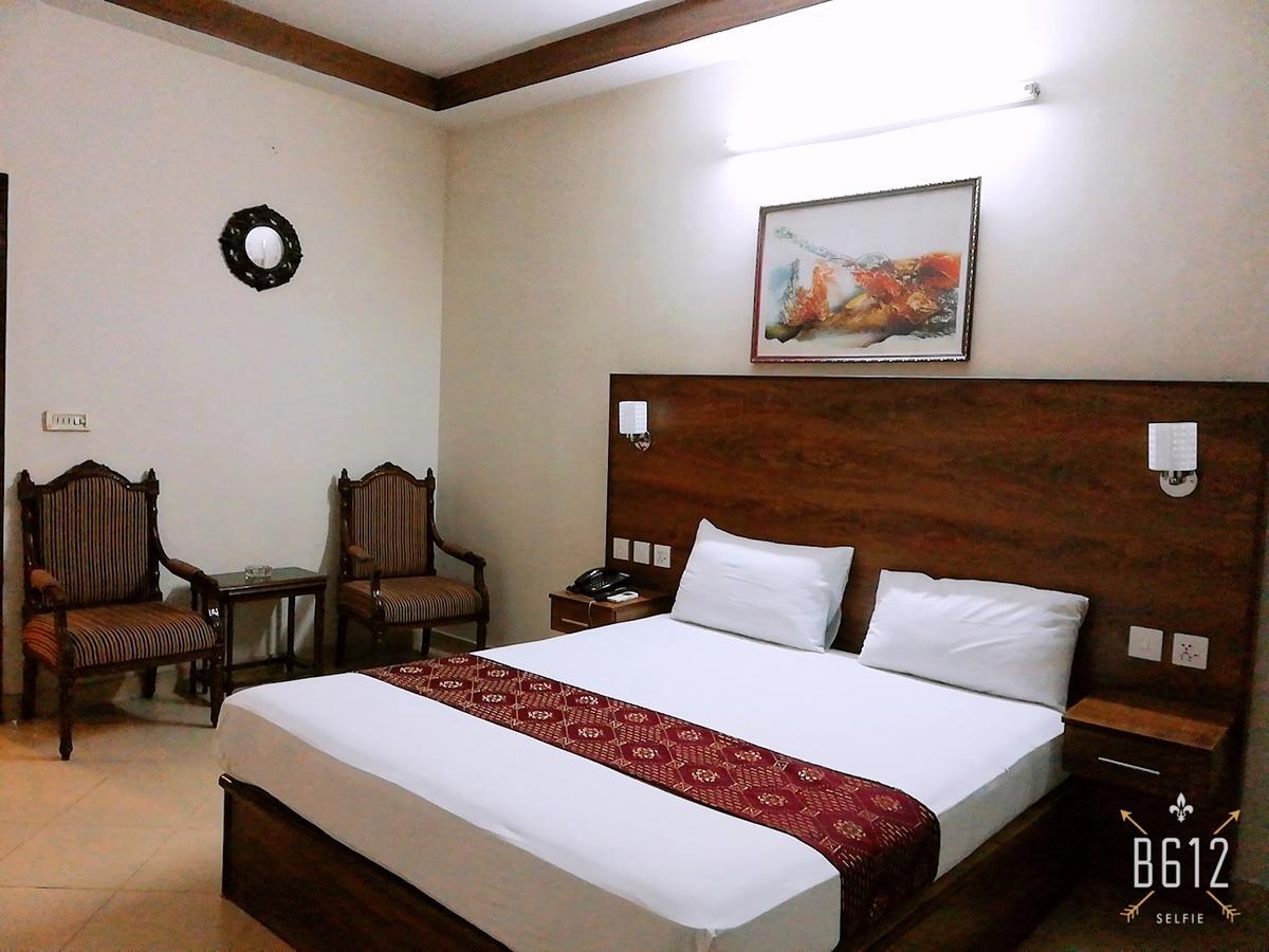 Fiesta Inn Hotel & Resorts Multan Exteriér fotografie