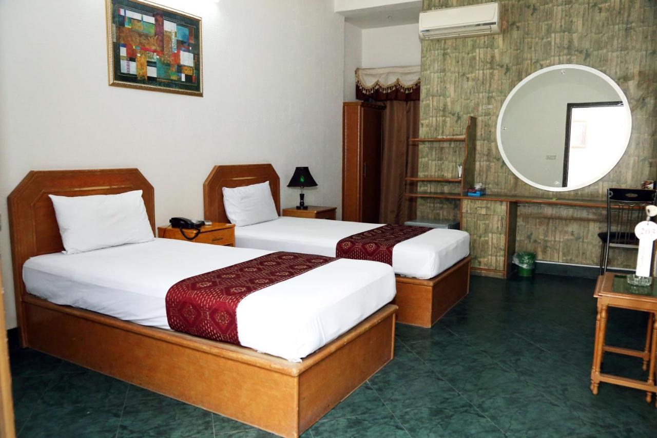 Fiesta Inn Hotel & Resorts Multan Exteriér fotografie