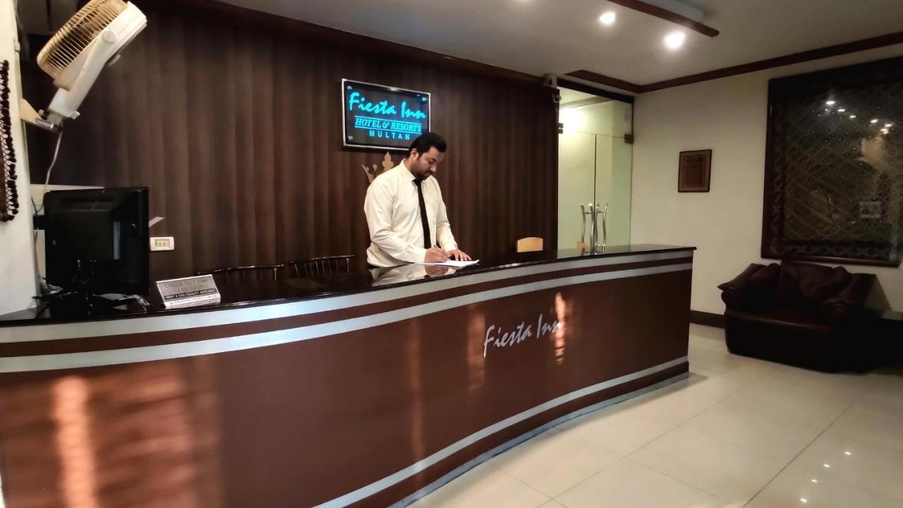 Fiesta Inn Hotel & Resorts Multan Exteriér fotografie